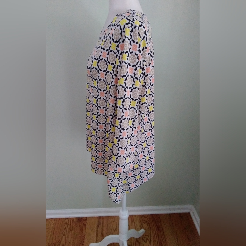 2/$15 Ruby Rd Pullover Print Top - Picture 3 of 5
